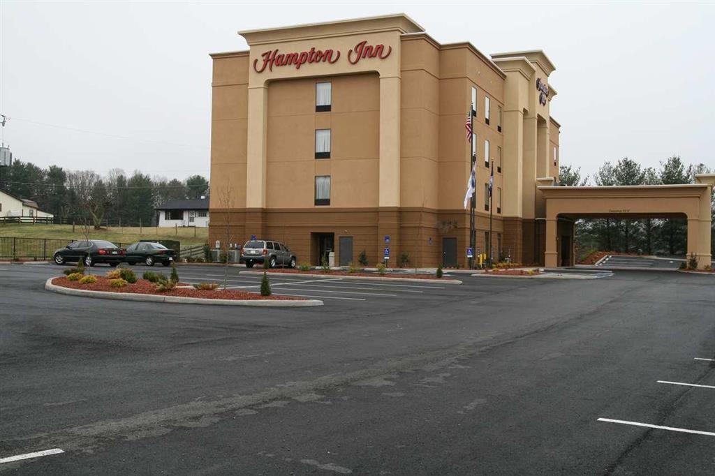 Hampton Inn Galax Luaran gambar